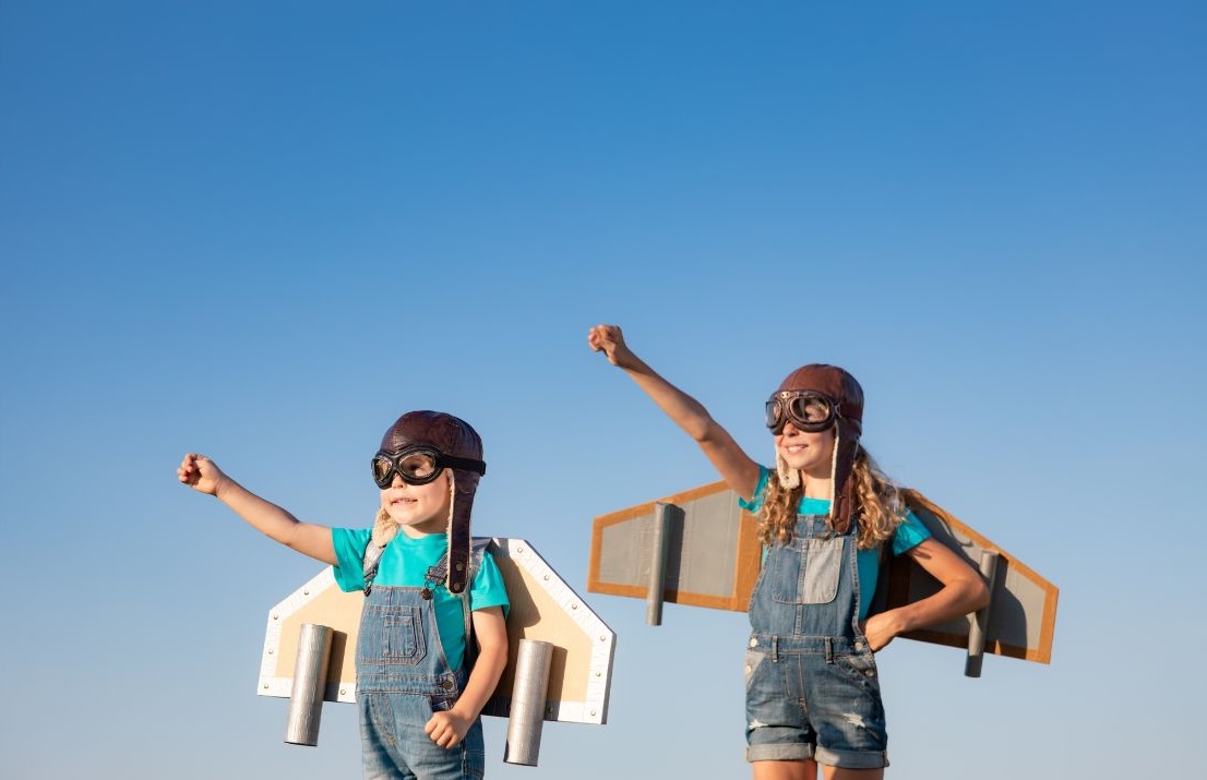 Article Title: E‑Theatre Online: Communication Skills for Life — A Global Drama Programme for Schools